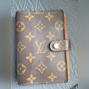 Authentic preloved Louis Vuitton Agenda PM